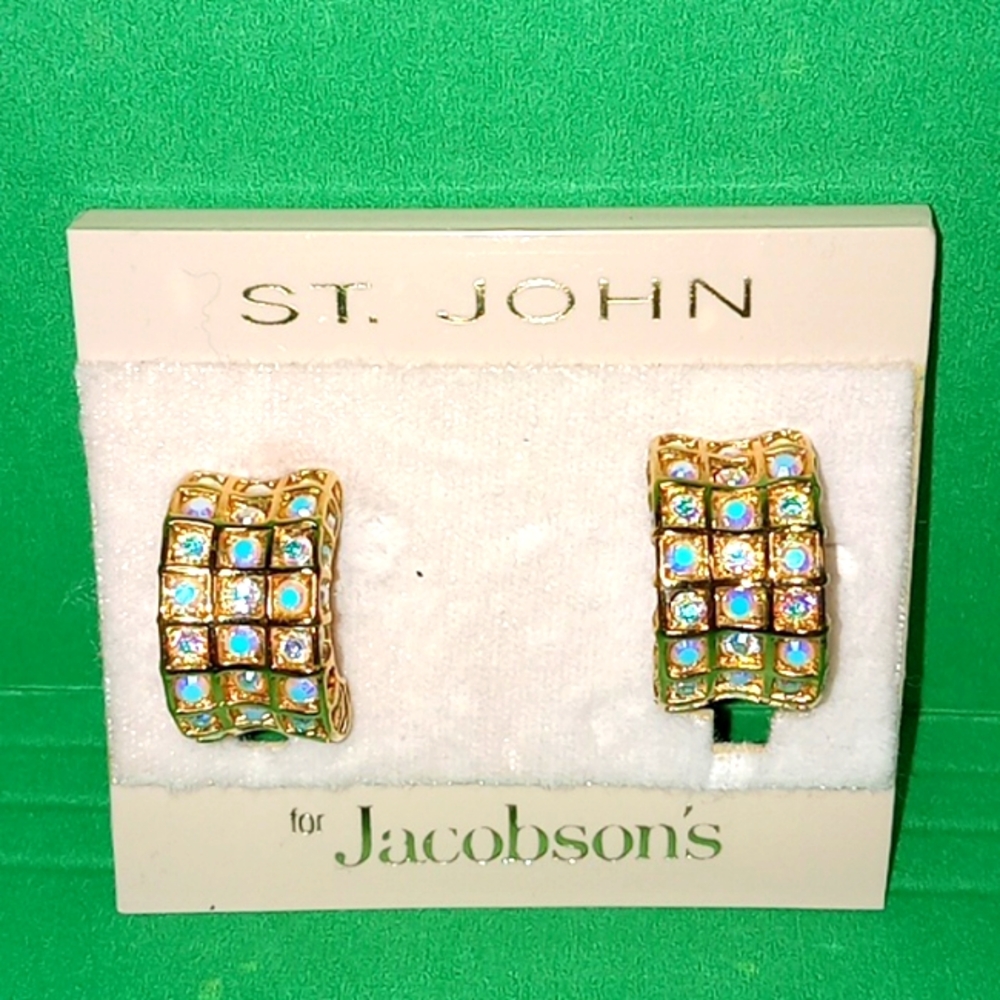 VINTAGE St. JOHN CLIP-ON EARRINGS